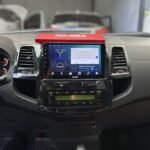 MOLDURA RADIO 22-1083 TOYOTA HILUX AC DIGITAL 2009